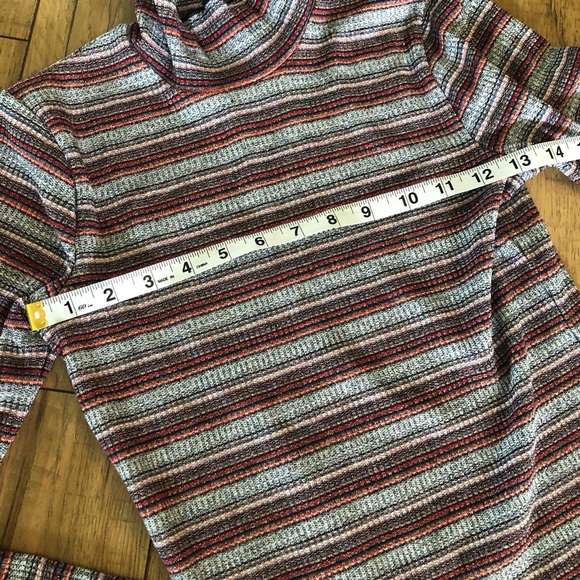 Art Class Girls Mock Neck Top - Picture 3 of 5